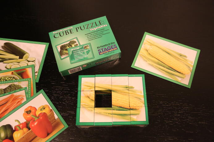 1-piece-missing-vegetable-puzzle stages-cube-puzzle-of-corn-with-one-piece-missing
