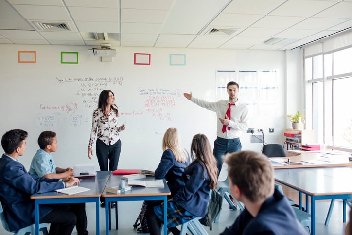 teachers working together in the classroom