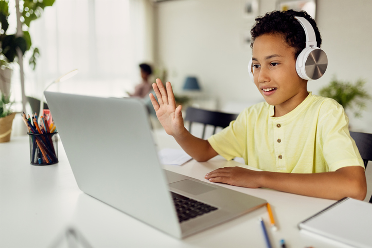 Creating a Positive Online Experience for Your Student With Autism